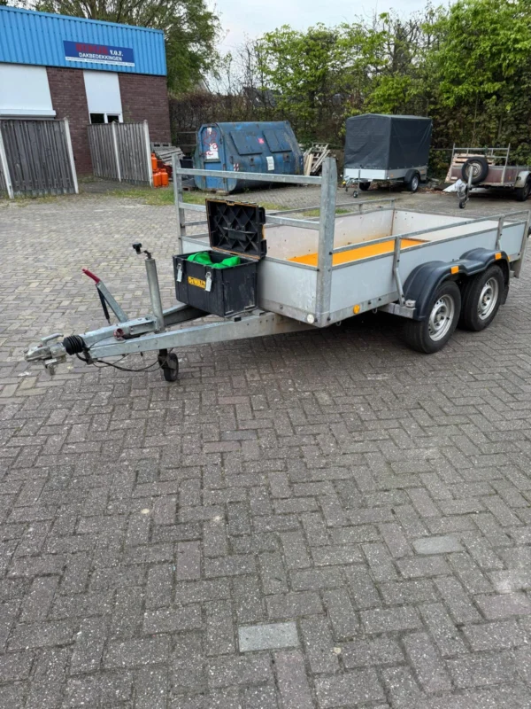 Aanhangwagen dubbelasser toolswap