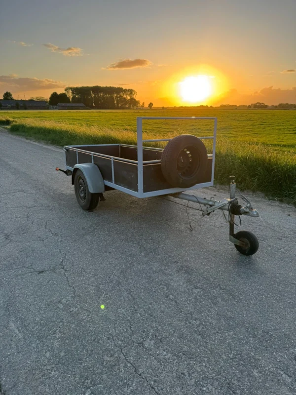 Aanhanger, Geremd - Afbeelding 3